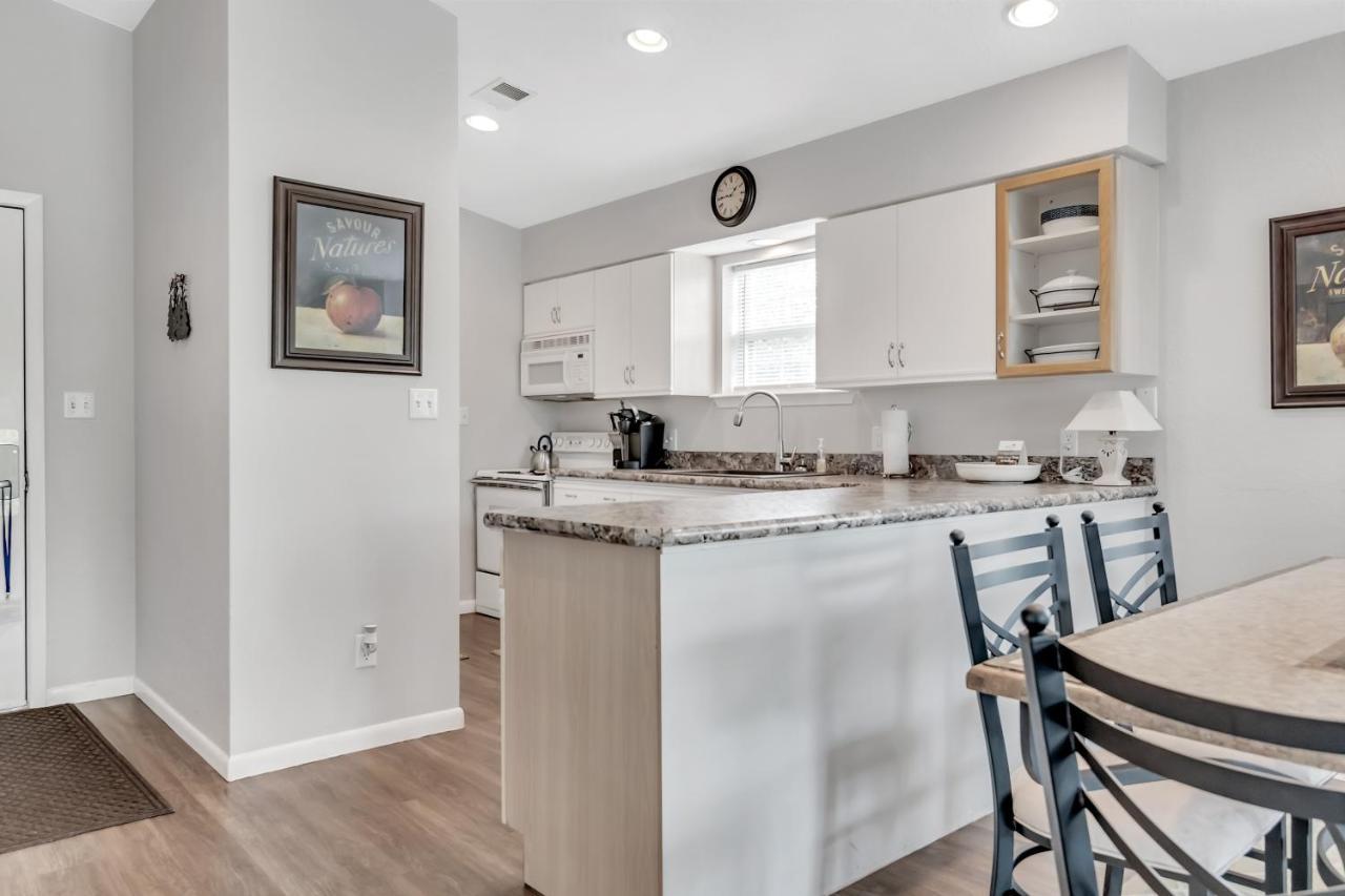 West Rockford Condo 140 Branson Esterno foto